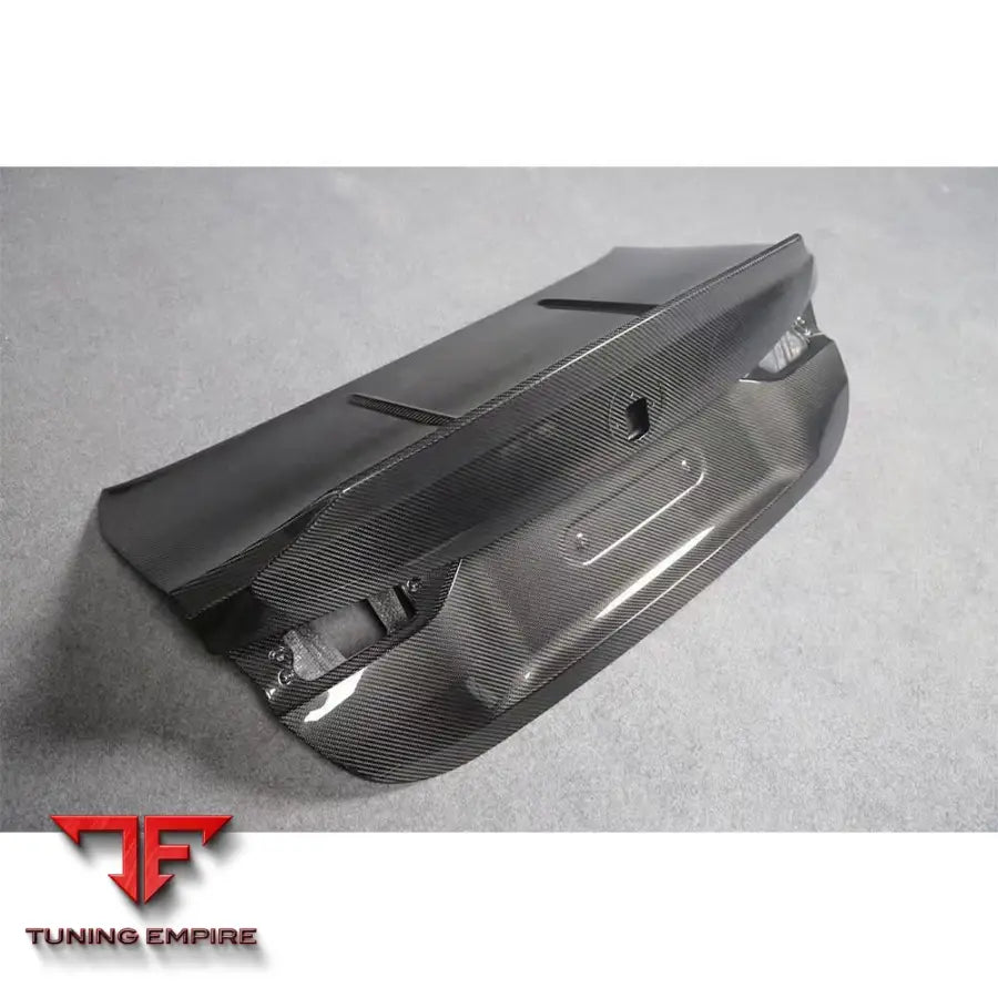 BMW M4 G82 CARBON FIBER REAR TRUNK LID COVER