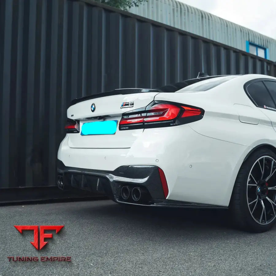 BMW M5 F90 CARBON FIBER PARTS