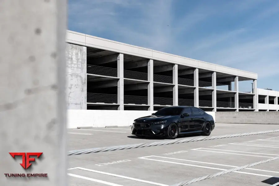 BMW M5 FORGED WHEELS AND EXHAUST SYSTEM