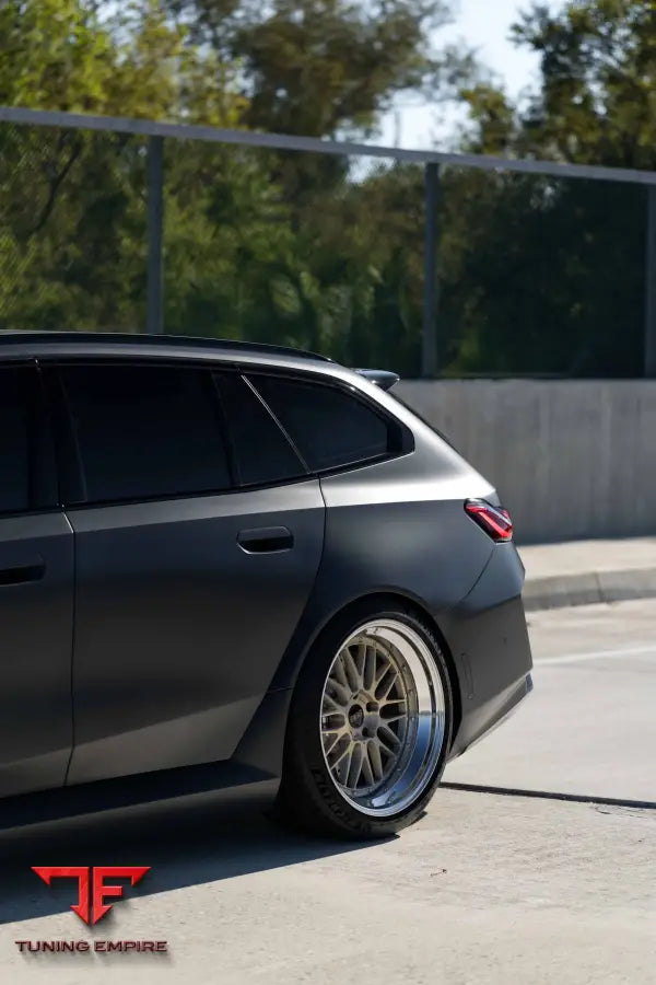 BMW M5 FORGED WHEELS AND EXHAUST SYSTEM