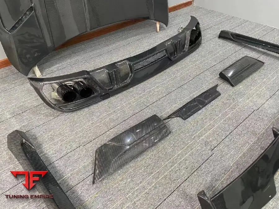 BMW X6M F96 CARBON BODY KIT