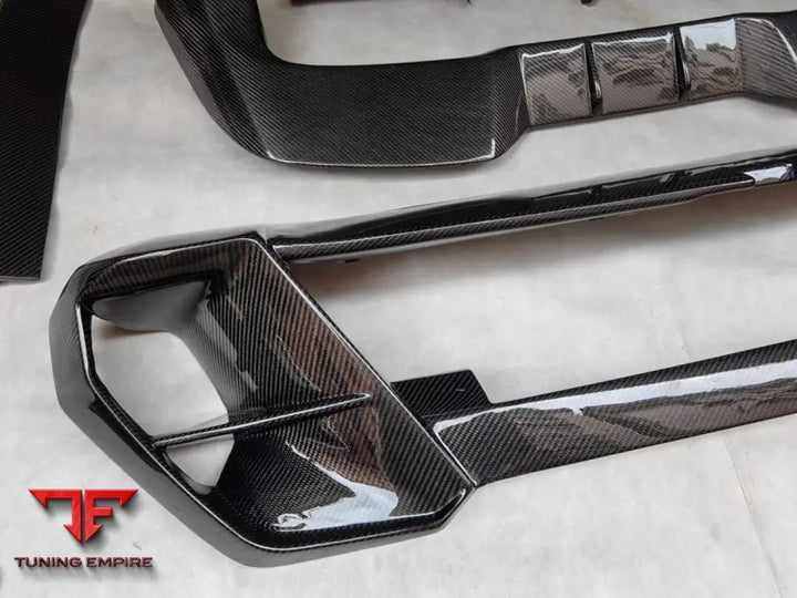 BMW X7 G07 CARBON BODY KIT