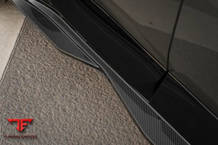 BMW XM CARBON BODY KIT ’RAZOR’