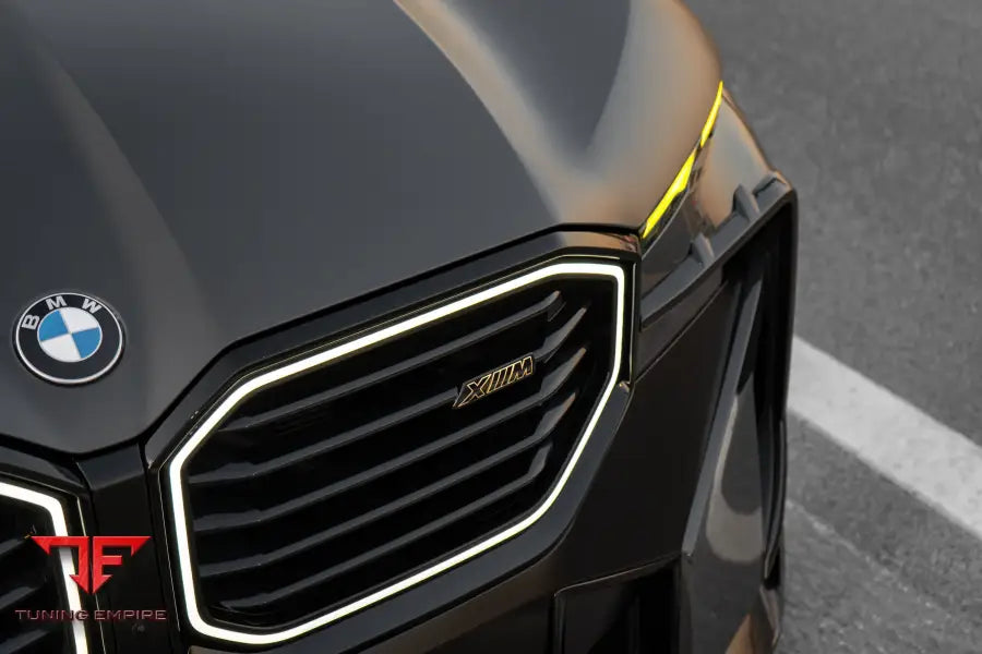 BMW XM CARBON BODY KIT ’RAZOR’