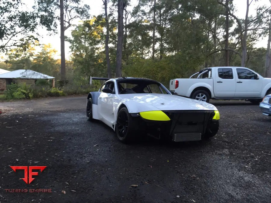 BMW Z4 E86 GT-R RACING KIT