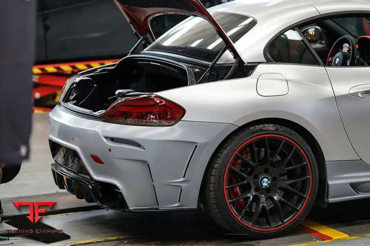 BMW Z4 E89 BODY KIT WITH CARBON