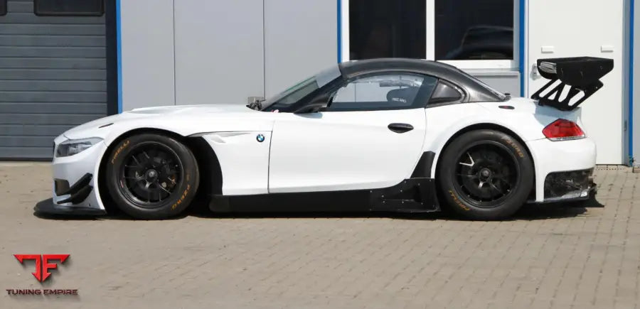 BMW Z4 E89 GT3 RACING CARBON BODY KIT - latest Gen.