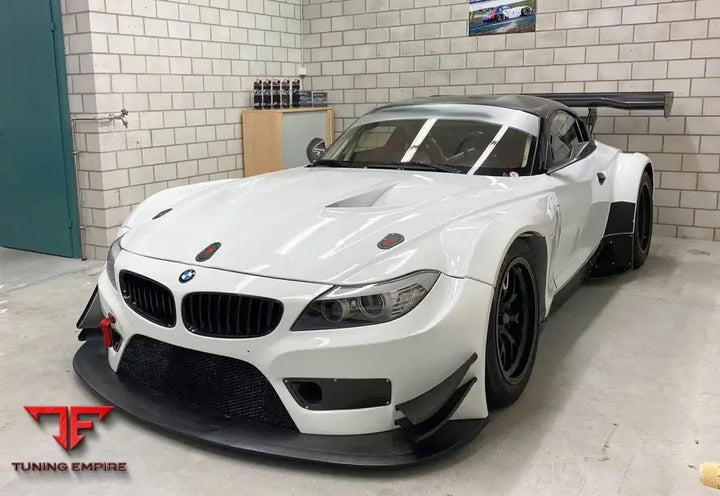 BMW Z4 E89 GT3 RACING CARBON BODY KIT - latest Gen.