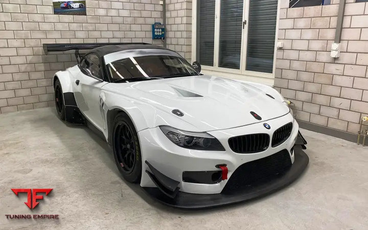 BMW Z4 E89 GT3 RACING CARBON BODY KIT - latest Gen.