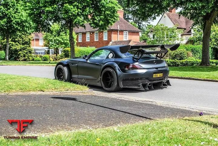 BMW Z4 E89 GT3 STREET CARBON BODY KIT
