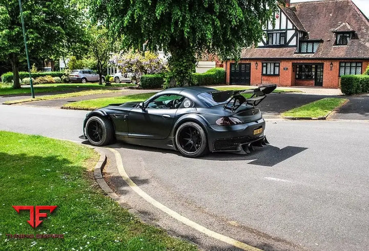 BMW Z4 E89 GT3 STREET CARBON BODY KIT