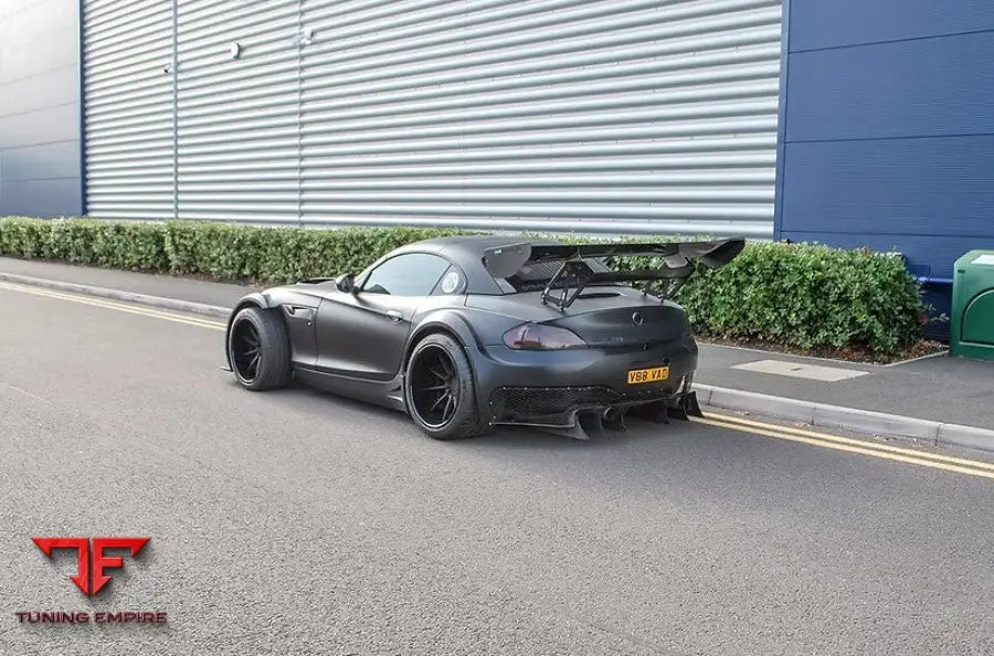 BMW Z4 E89 GT3 STREET CARBON BODY KIT