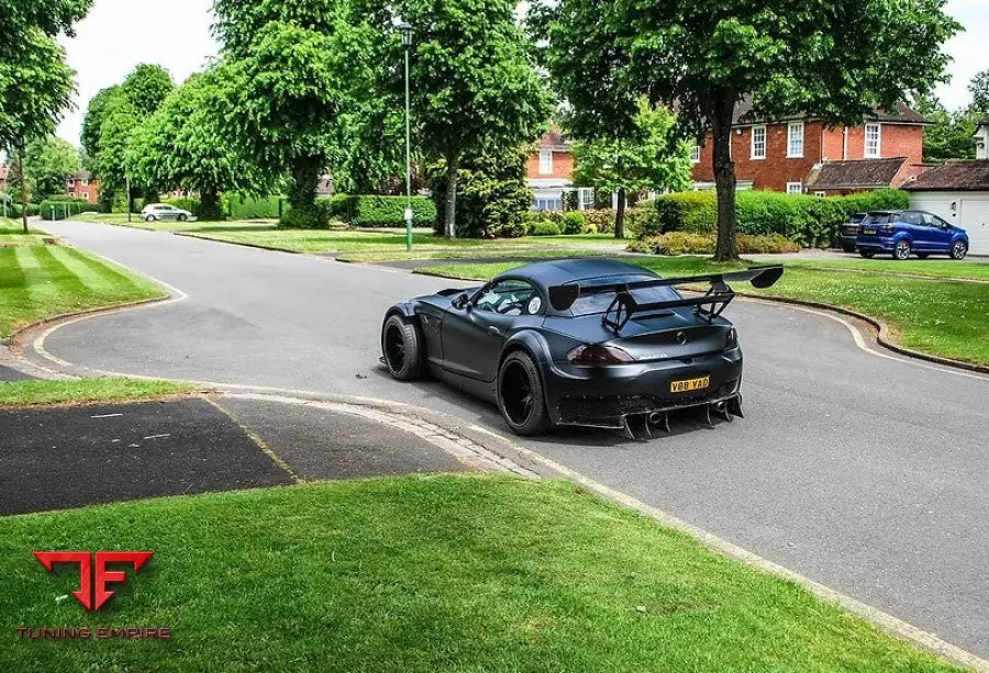 BMW Z4 E89 GT3 STREET CARBON BODY KIT