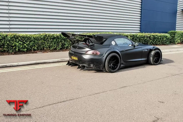 BMW Z4 E89 GT3 STREET CARBON BODY KIT