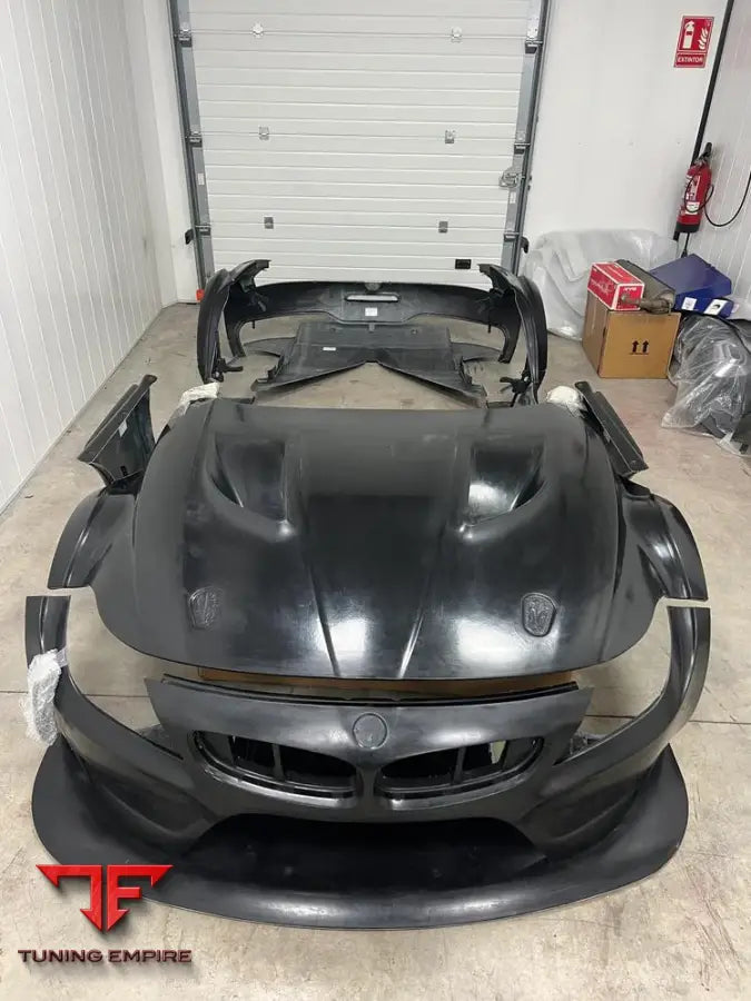 BMW Z4 E89 GT3-style racing kit