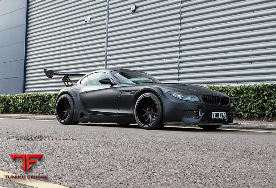 BMW Z4 GT3 STREET BODY KIT