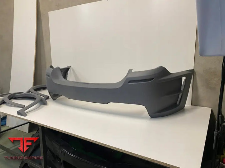 BODY KIT BMW F10 BUMPER SET + FENDER + SILLS HM LOOK SET