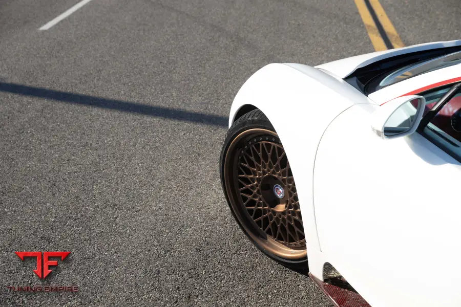 BUGATTI VEYRON FORGED WHEELS AND EXHAUST SYSTEM