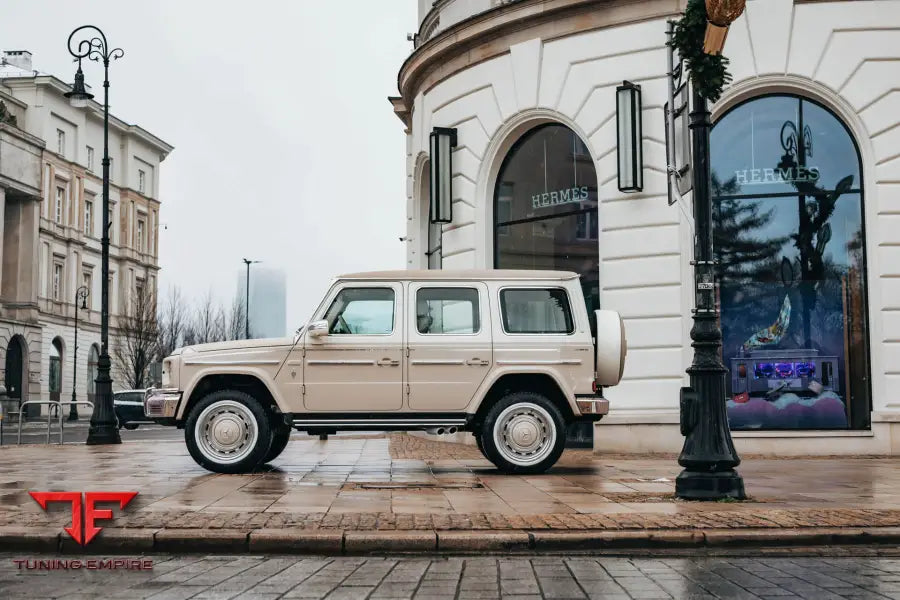 CARLEX MERCEDES G63 AMG VINTAGE UPGRADE