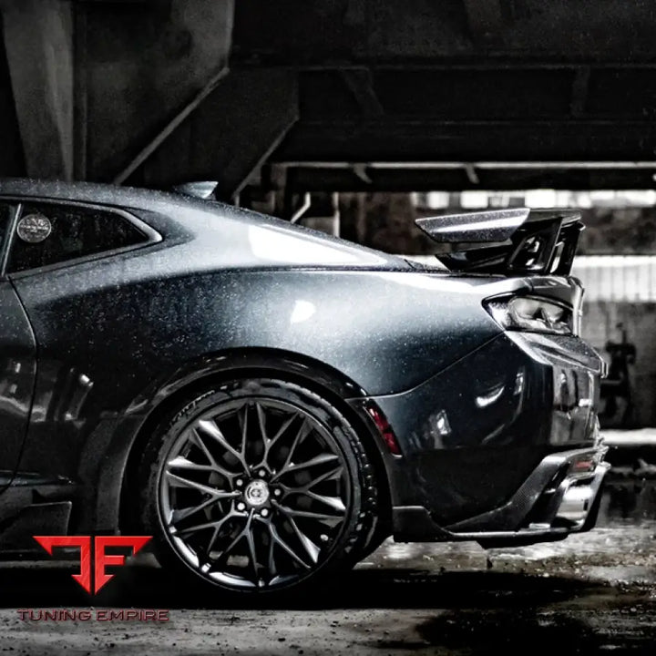 CHEVROLET CAMARO DRY CARBON FIBER BODY KIT