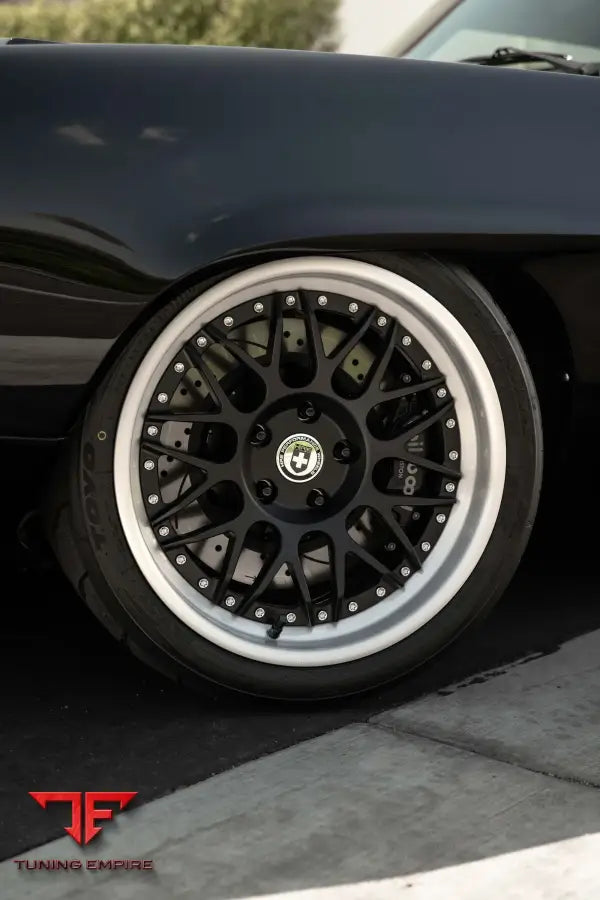 CHEVROLET CAMARO FORGED WHEELS AND EXHAUST SYSTEM