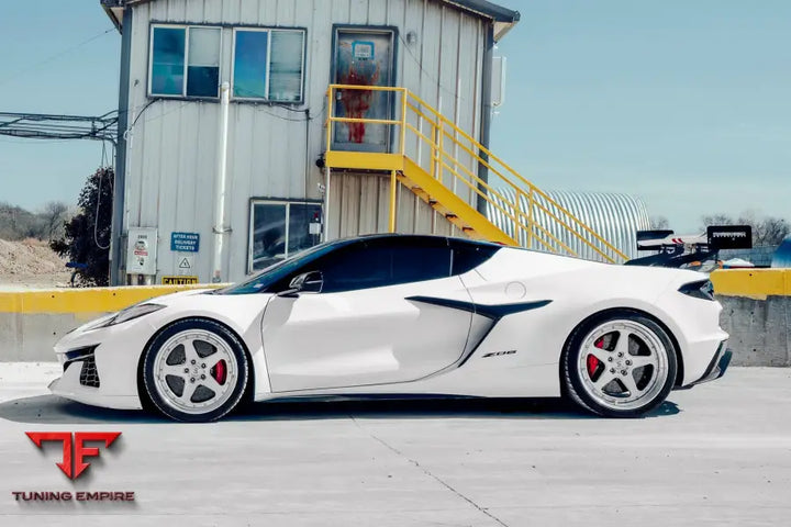 CHEVROLET CORVETTE C8 Z06 FORGED WHEELS