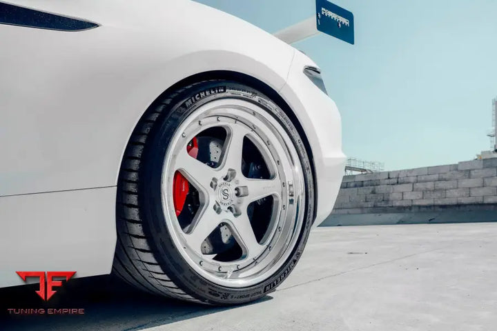 CHEVROLET CORVETTE C8 Z06 FORGED WHEELS