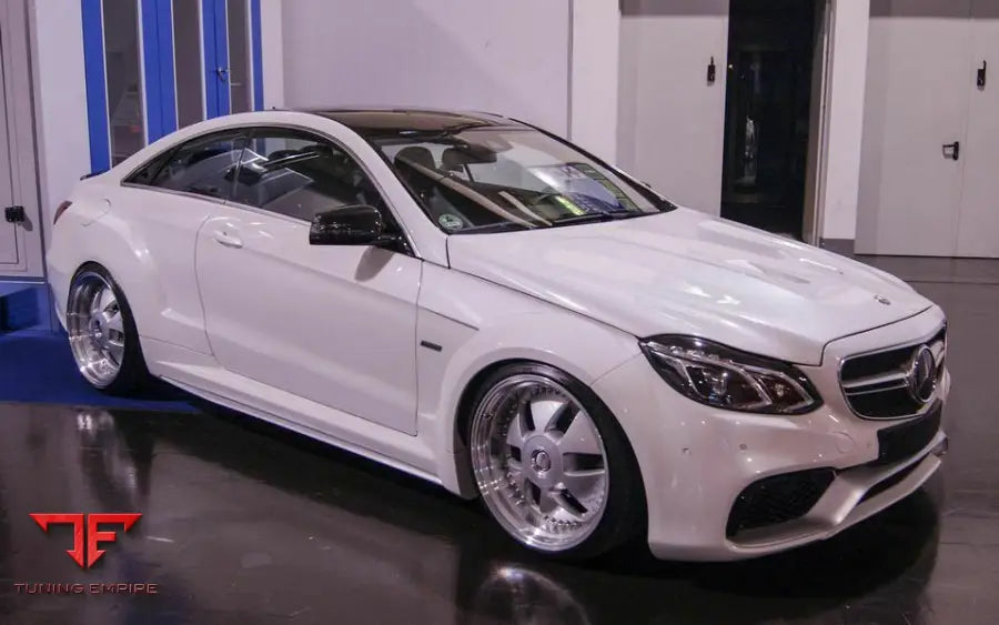 CUSTOM FORGED MERCEDES E-CLASS WHEELS