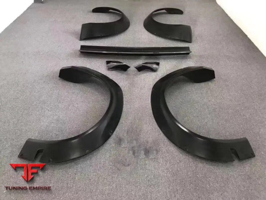 DODGE CHALLENGER 2008-2018 BODY KIT