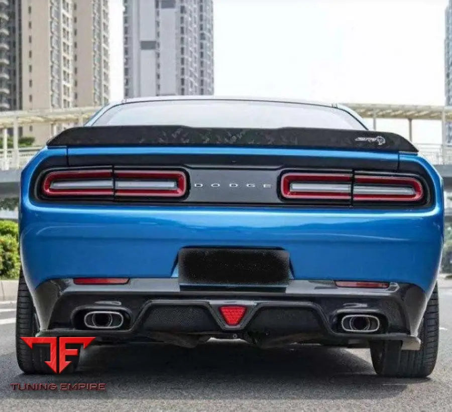 DODGE CHALLENGER CARBON FIBER PARTS