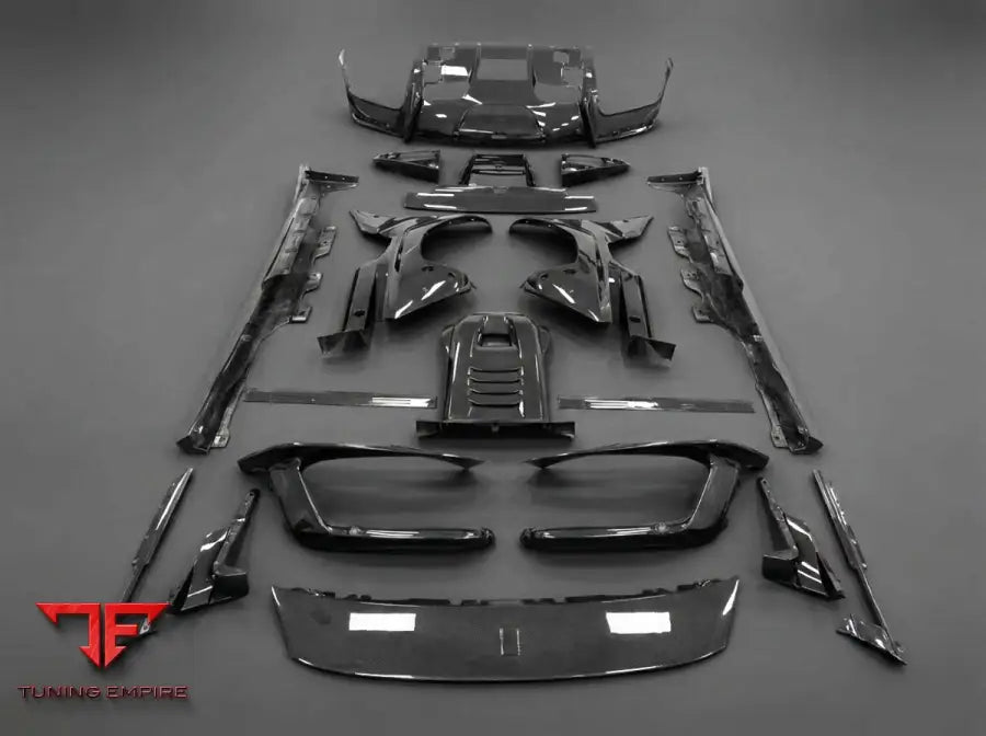 FERRARI 12CILINDRI CARBON FIBER PARTS