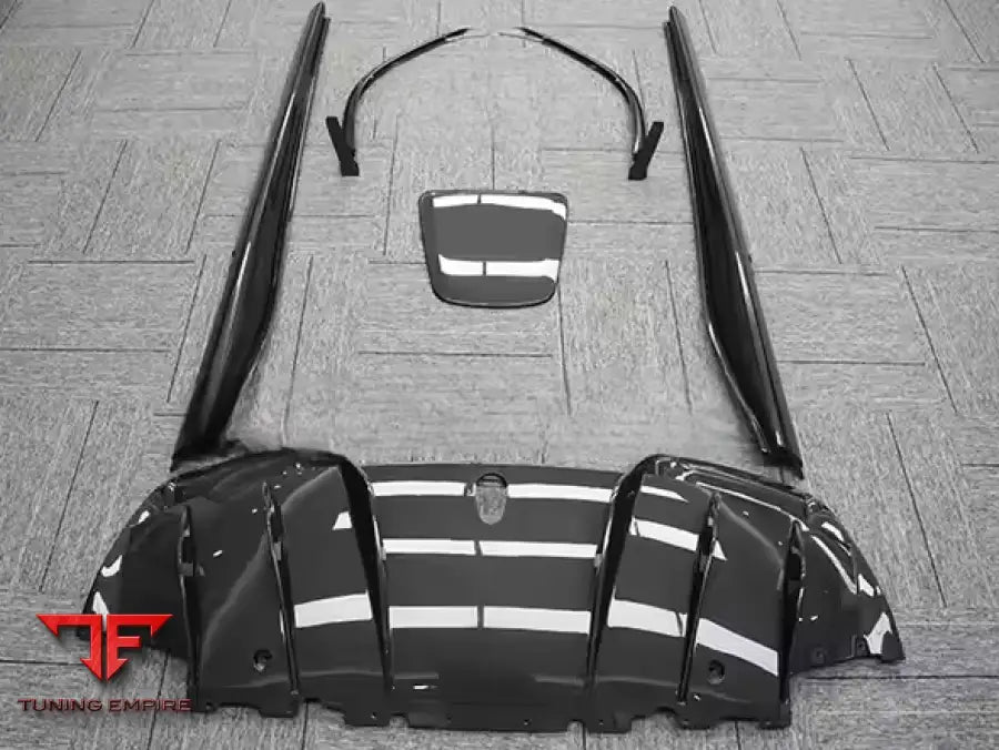 FERRARI 296 OEM CARBON BODY KIT PARTS