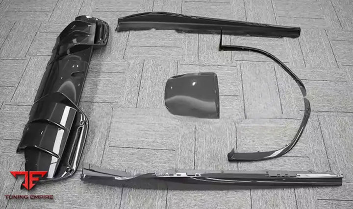 FERRARI 296 OEM CARBON BODY KIT PARTS
