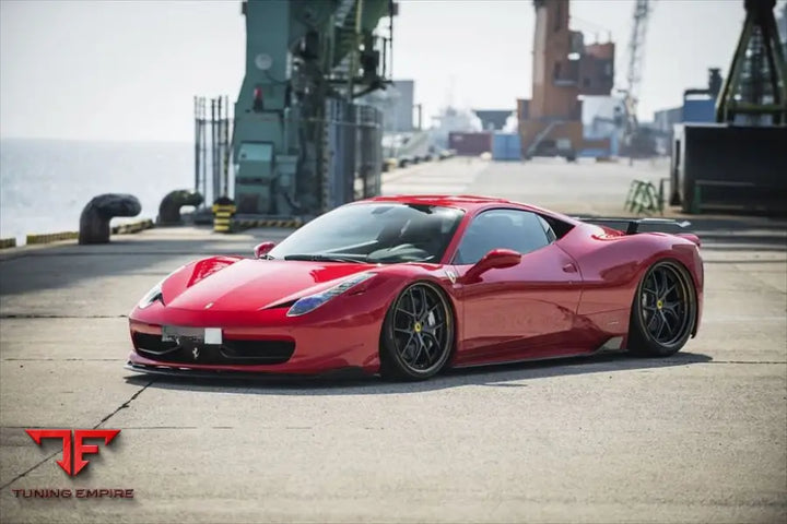 FERRARI 458 ITALIA BODY KIT WIHT WHEEL