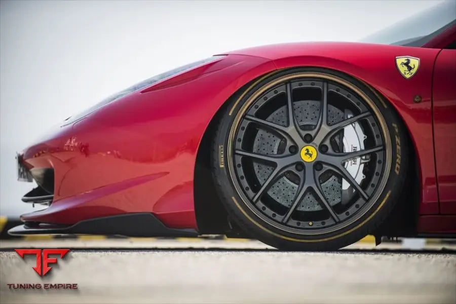 FERRARI 458 ITALIA BODY KIT WIHT WHEEL