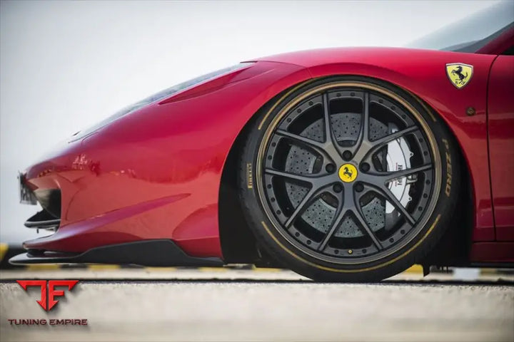 FERRARI 458 ITALIA BODY KIT WIHT WHEEL