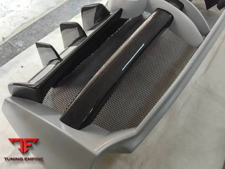 FERRARI 458 PART CARBON BODY KIT