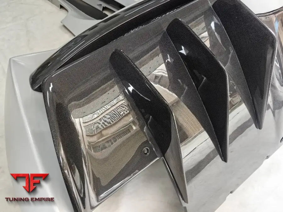 FERRARI 458 PART CARBON BODY KIT