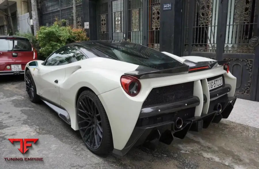 FERRARI 488 BODY KIT PART CARBON FIBER