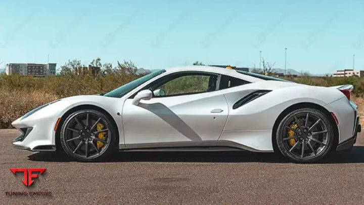 FERRARI 488 CARBON FIBER BODY KIT