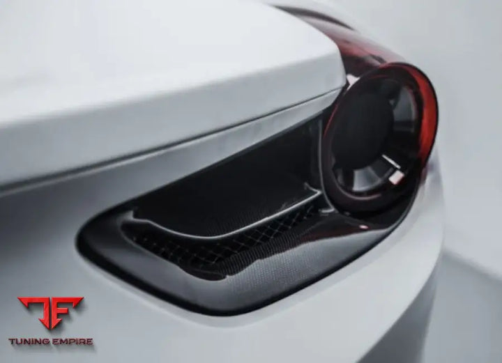 FERRARI 488 GTB CARBON PARTS