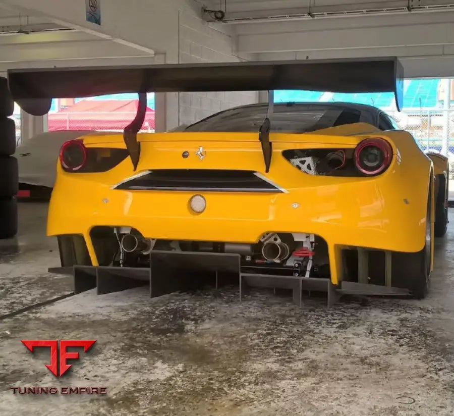 FERRARI 488 GTR R CARBON BODY KIT