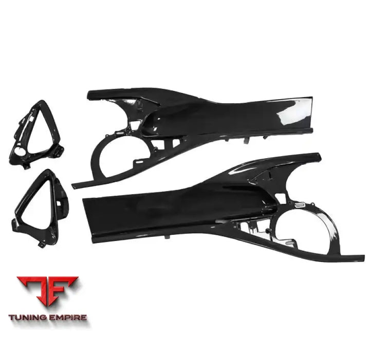 FERRARI 812 OEM CARBON FIBER BODY KIT