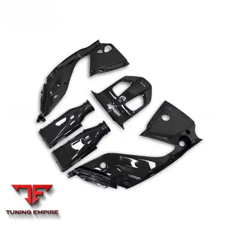 FERRARI 812 OEM DRY CARBON FIBER BODY KIT