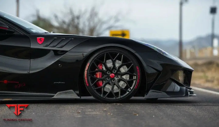 FERRARI F12 BODY KIT