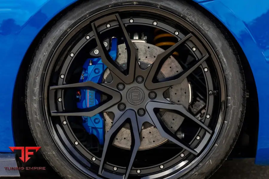 FERRARI F12BERLINETTA FORGED WHEELS AND EXHAUST SYSTEM