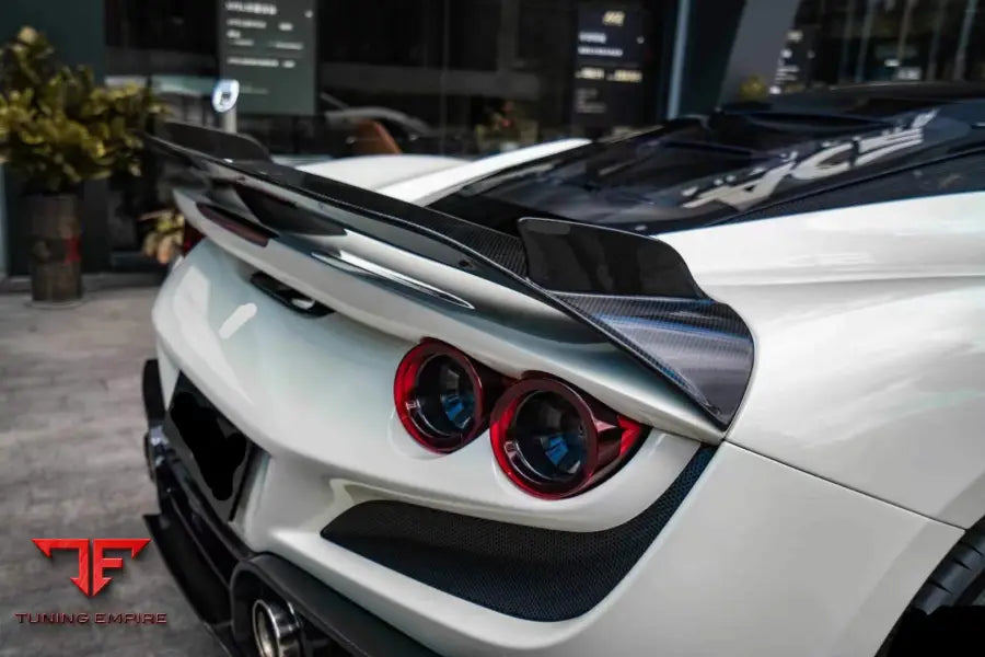 Ferrari F8 2019-2022 Dry Carbon Fiber Body Kit