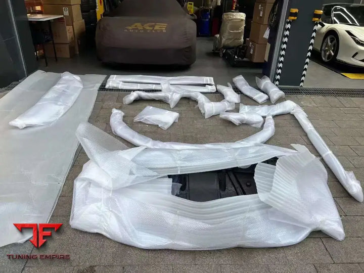 Ferrari F8 2019-2022 Dry Carbon Fiber Body Kit