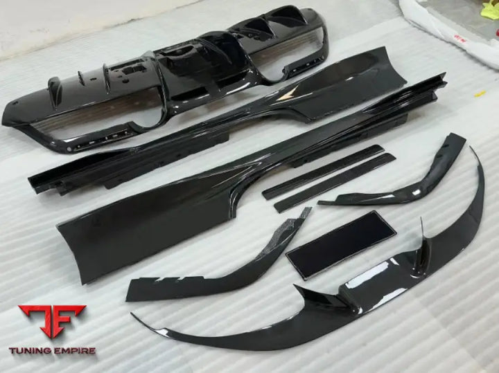 FERRARI F8 OEM STYLE CARBON FIBER BODY KIT