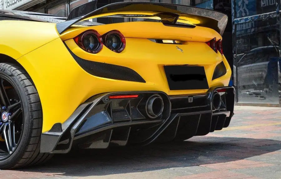 FERRARI F8 CARBON FIBER RAZOR AERO BODY KIT